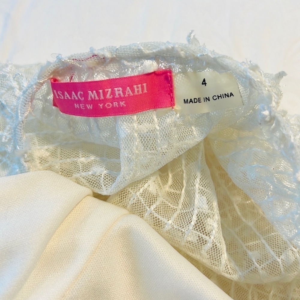 Isaac Mizrahi, Lightest Cream Sequined Blouse, Tank-Lined, Excellent Condition - Picture 6 of 11